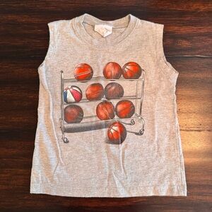 Bottlecapps Gray Sleeveless Kids Shirt with Basketball Print Size 2T